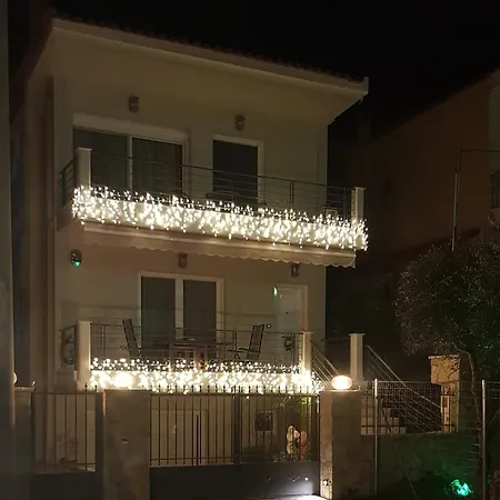 Strati Villa *