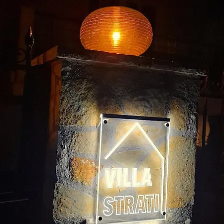 ヴィラ Strati *